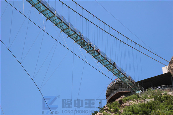 “荷風(fēng)送香氣，竹露滴清響”洛陽(yáng)隆中重工2019年度員工旅游活動(dòng)--登封大熊山仙人谷一日游